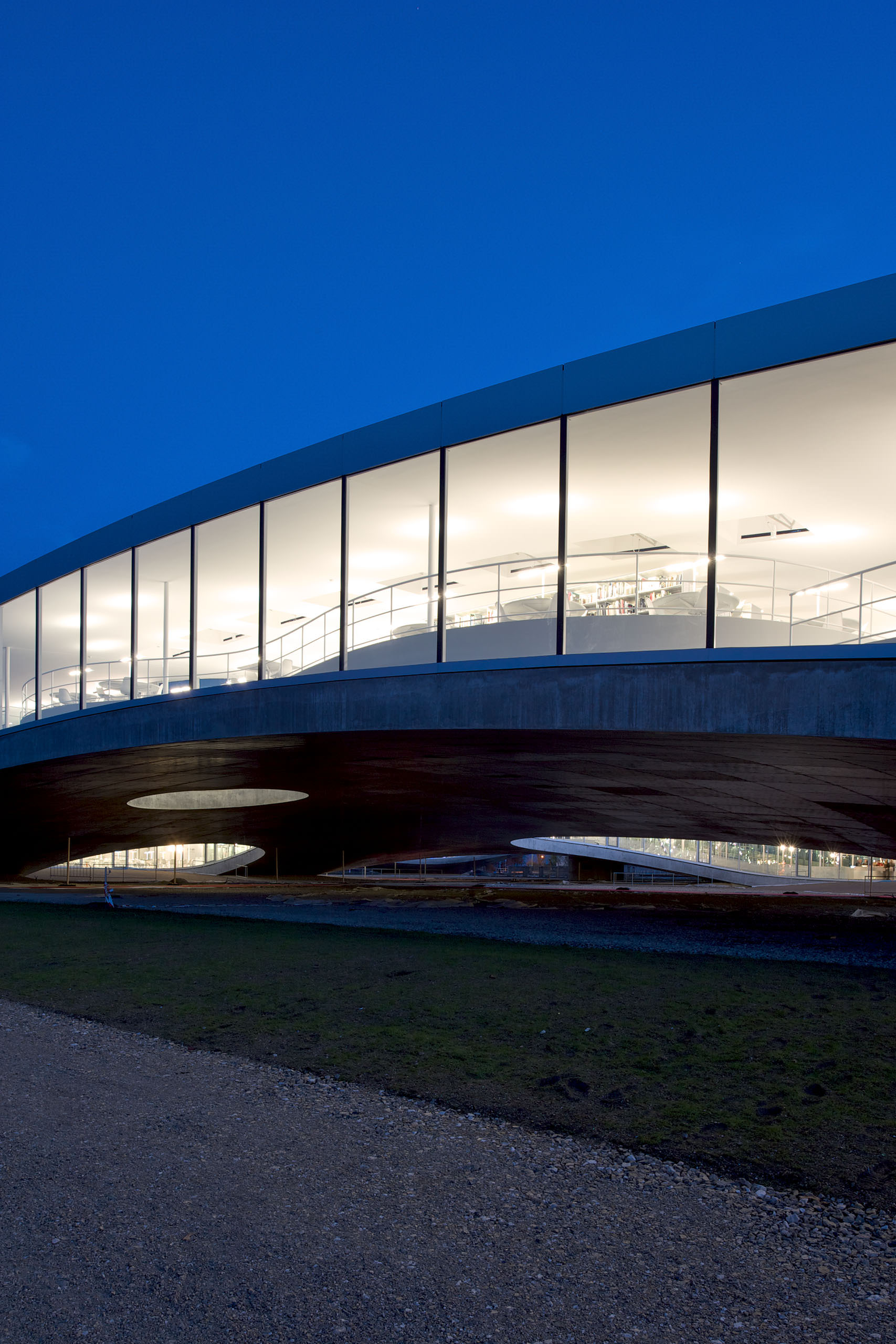 SANAA | EPFL Rolex Learning Center